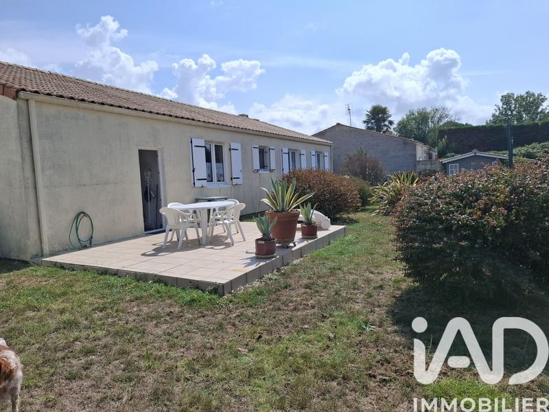 Maison - 95 m² - 4 pièces
