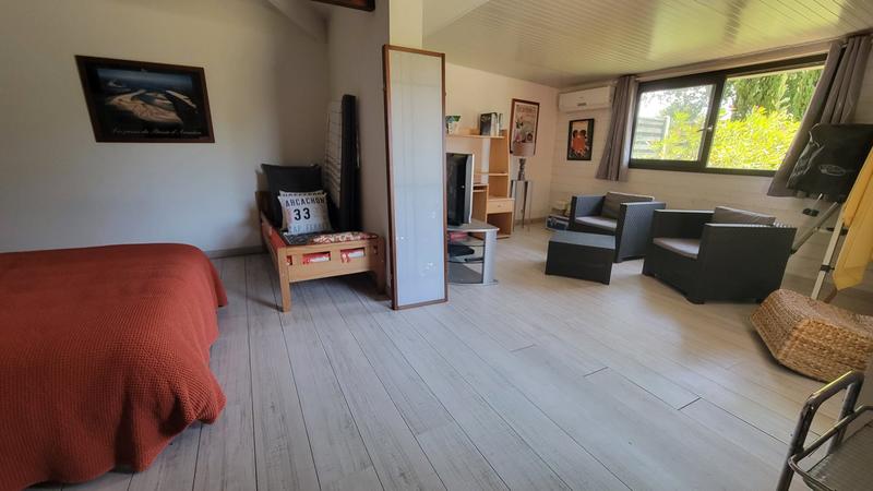 Maison contemporaine - 157 m² - 6 pièces