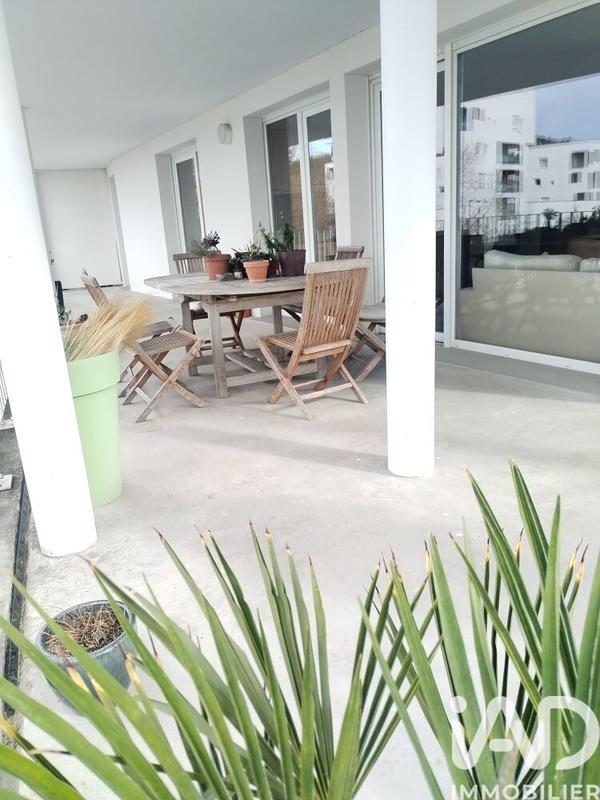 Appartement - 62 m² - 3 pièces