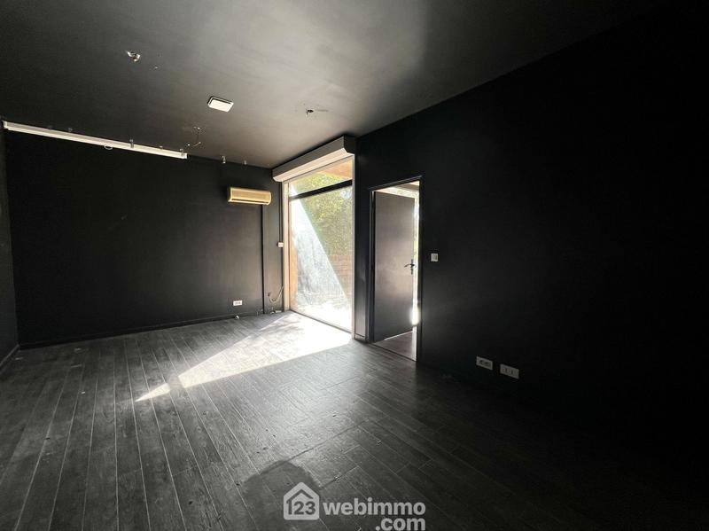 Local commercial - 123 m² - 3 pièces