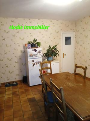 Maison - 102 m² - 5 pièces