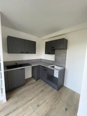 Maison - 81 m² - 4 pièces