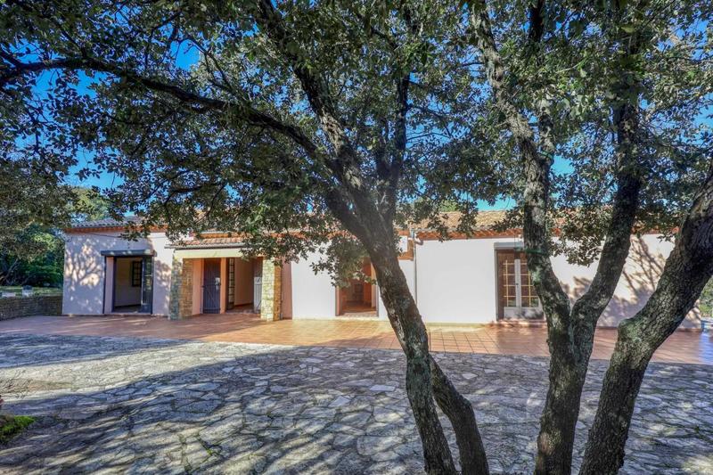 Maison - 185 m² - 4 pièces