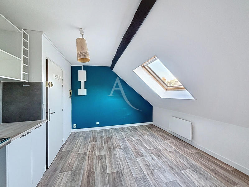 Appartement - 15 m² - 1 pièce
