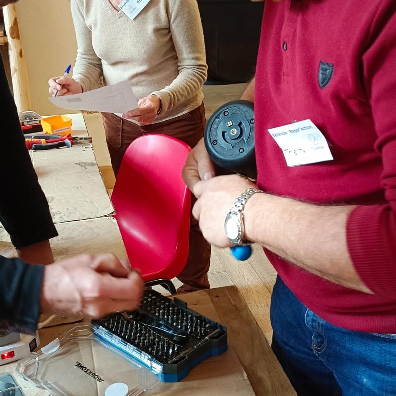 Café réparation à  l'Escalier