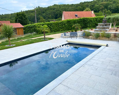 Maison - 182 m² - 7 pièces