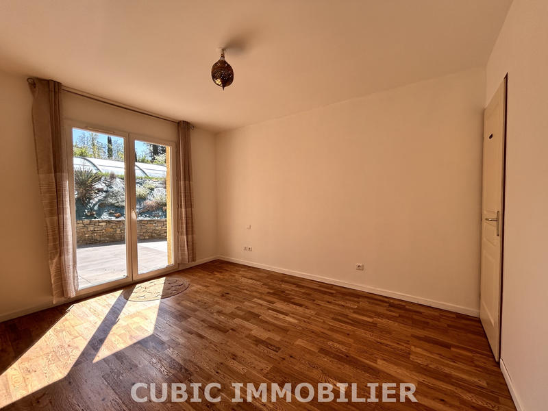 Villa - 140 m² - 7 pièces