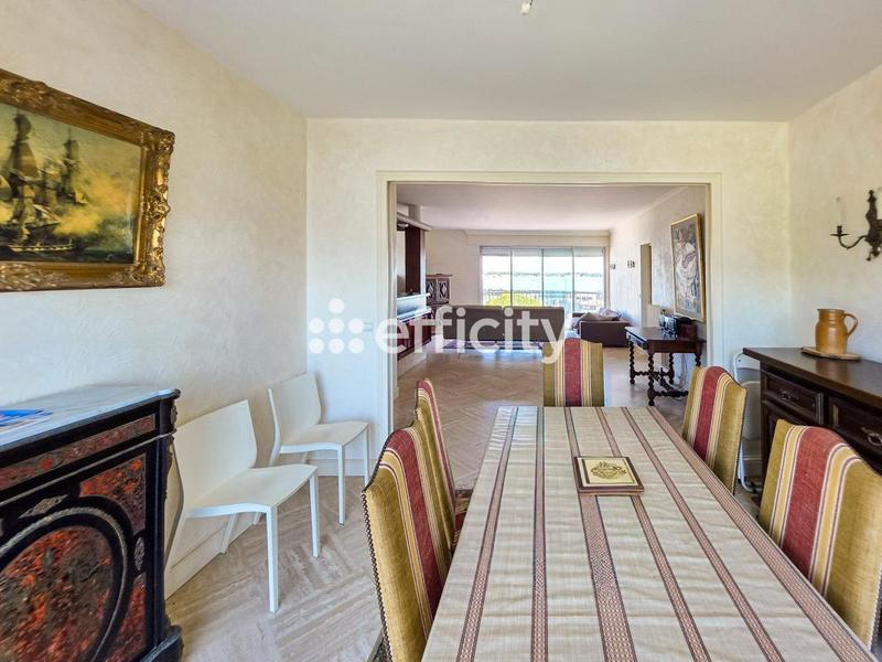 Appartement - 113 m² - 5 pièces