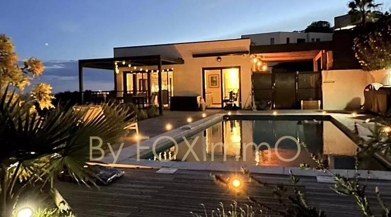 Maison - 140 m² - 6 pièces