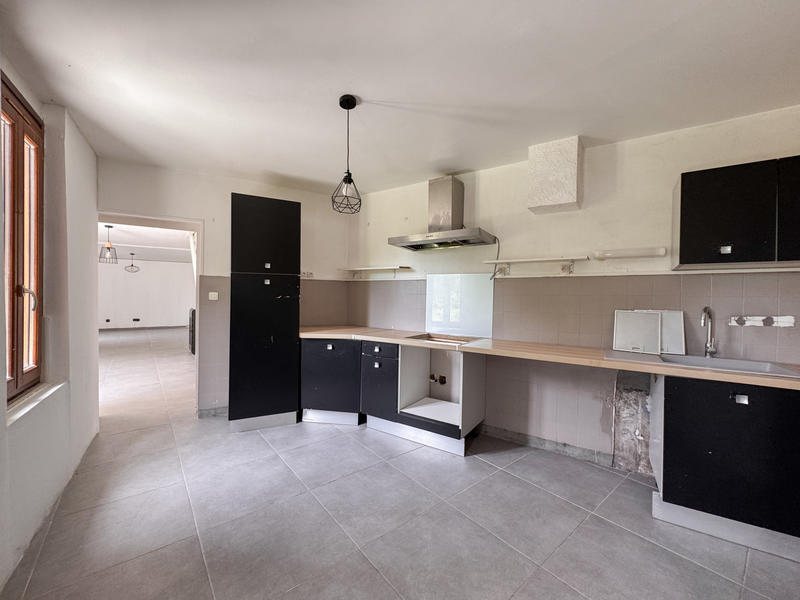 Maison - 81 m² - 3 pièces