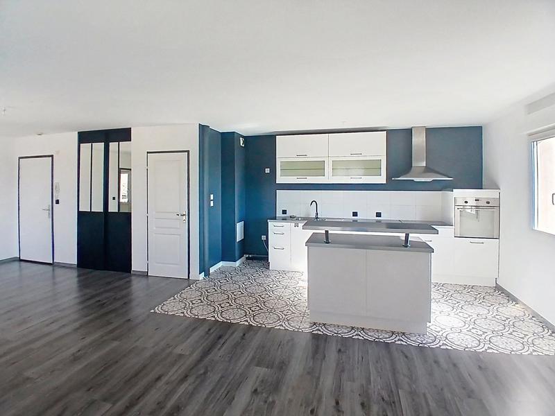 Appartement - 77 m² - 3 pièces