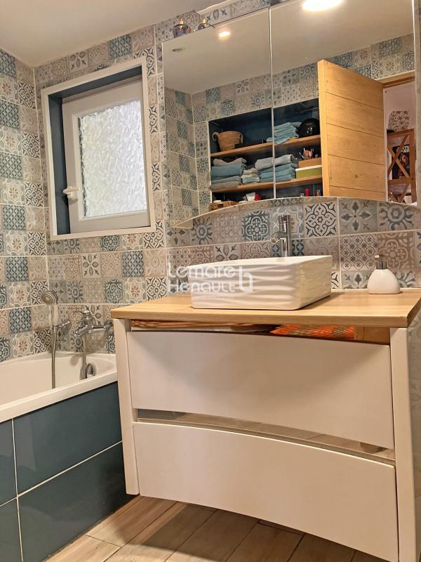 Maison - 120 m² - 8 pièces