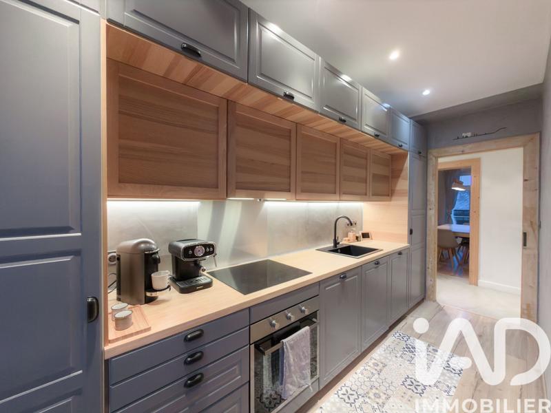 Appartement - 93 m² - 4 pièces