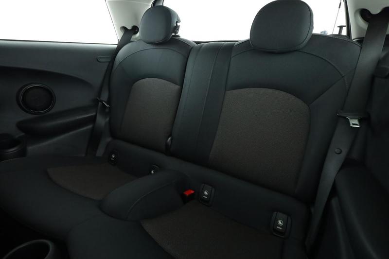 Mini Mini One 3p 102 ch