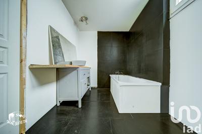 Maison - 138 m² - 5 pièces