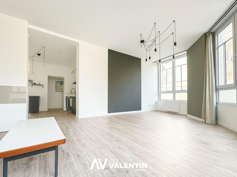 Appartement - 70 m² - 3 pièces