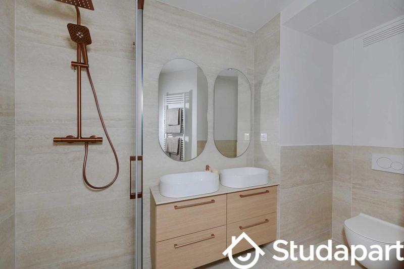 Appartement - 60 m² - 2 pièces