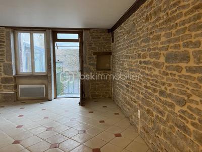 Maison - 240 m² - 10 pièces