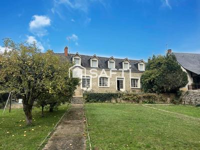 Maison - 151 m² - 8 pièces