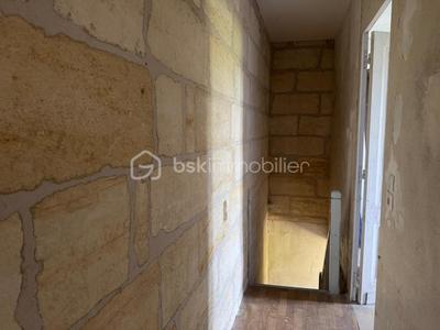 Maison ancienne - 167 m² - 8 pièces