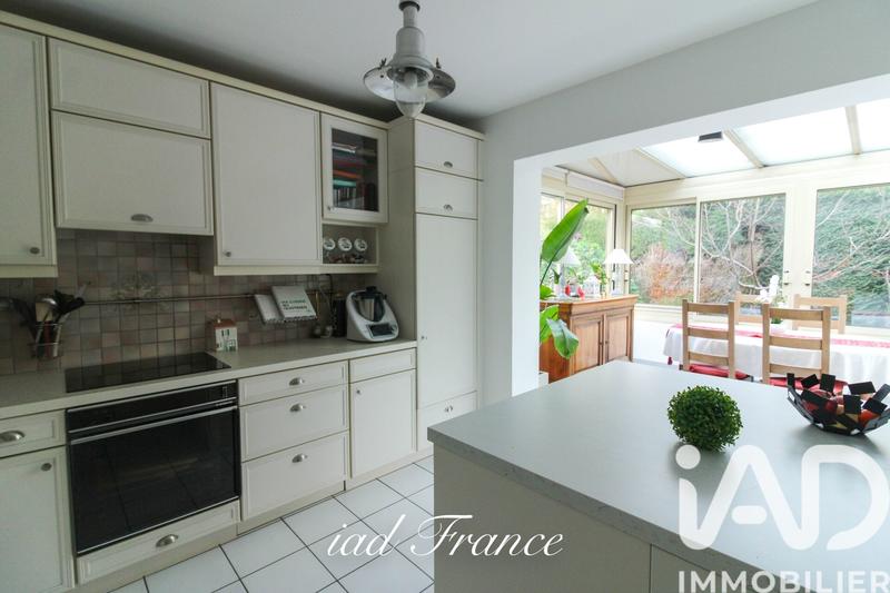 Maison - 102 m² - 6 pièces