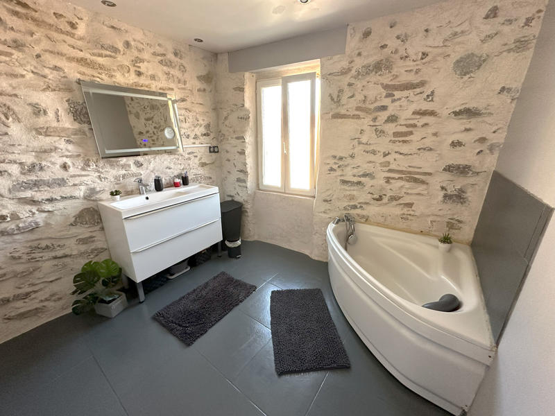 Maison de village - 172 m² - 5 pièces