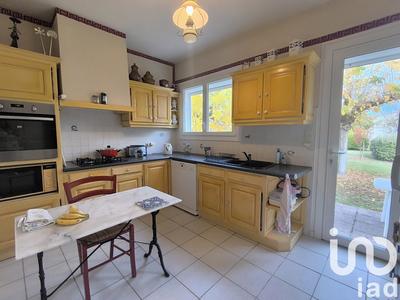 Maison - 102 m² - 4 pièces