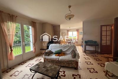 Maison - 104 m² - 5 pièces