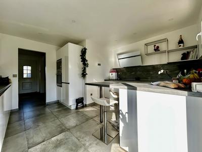 Maison - 115 m² - 6 pièces