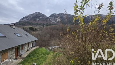 Maison - 128 m² - 4 pièces