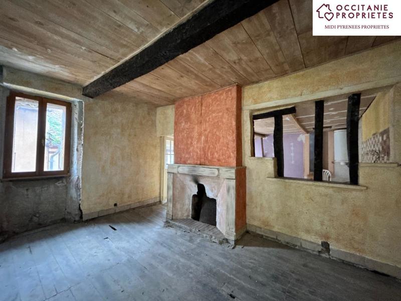 Maison de village - 260 m² - 6 pièces