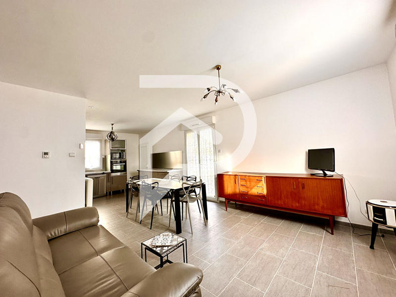 Maison - 88 m² - 5 pièces