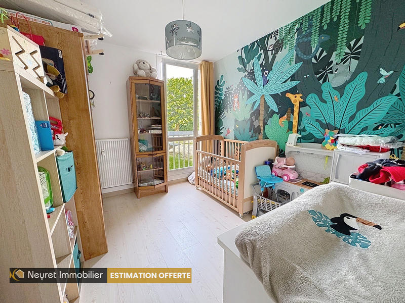 Appartement - 89 m² - 4 pièces