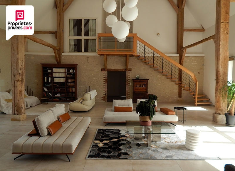 Demeure - 470 m² - 10 pièces