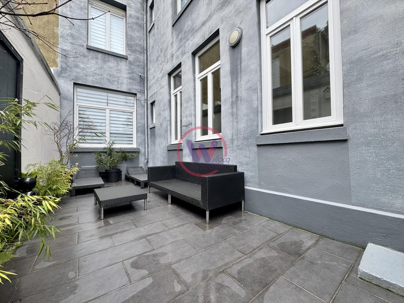 Maison - 182 m² - 7 pièces