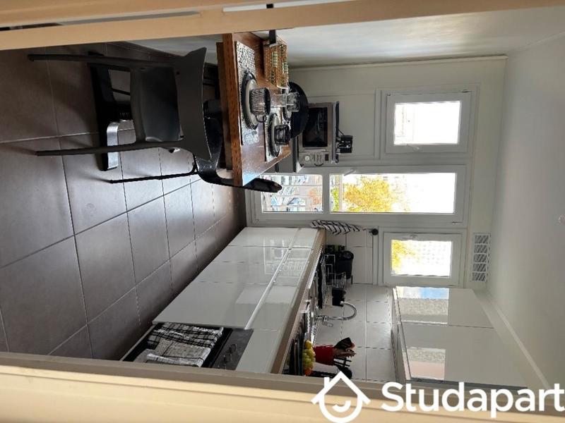 Chambre - 12 m² - 1 pièce