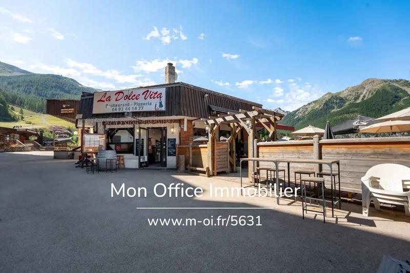 Fonds de commerce - Local commercial - 113 m²