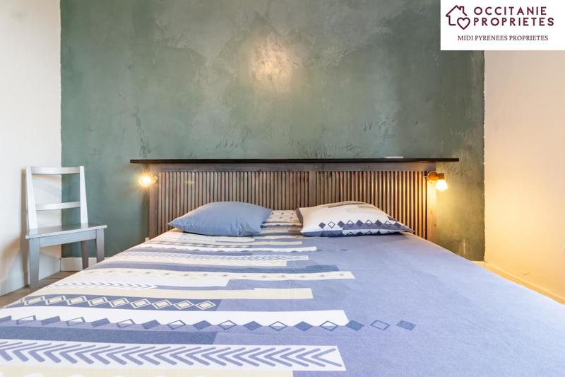 Propriété - 277 m² - 13 pièces