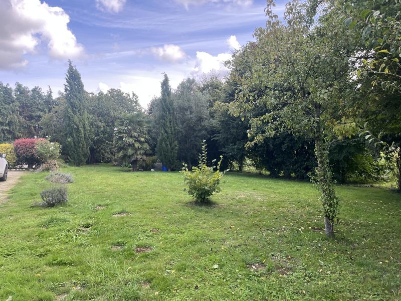 Maison - 201 m² - 8 pièces