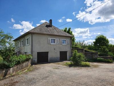 Maison - 106 m² - 5 pièces