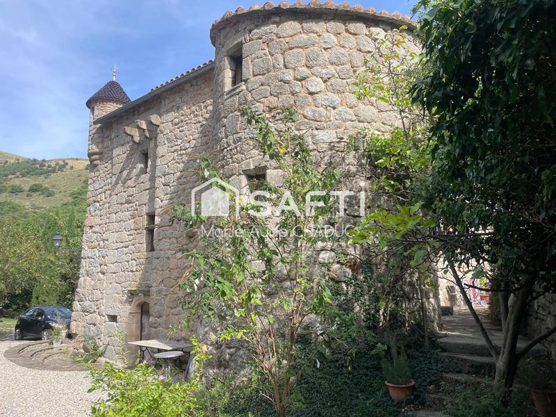 Château - 400 m² - 15 pièces