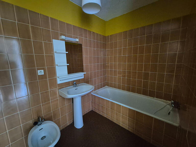 Appartement - 83 m² - 3 pièces