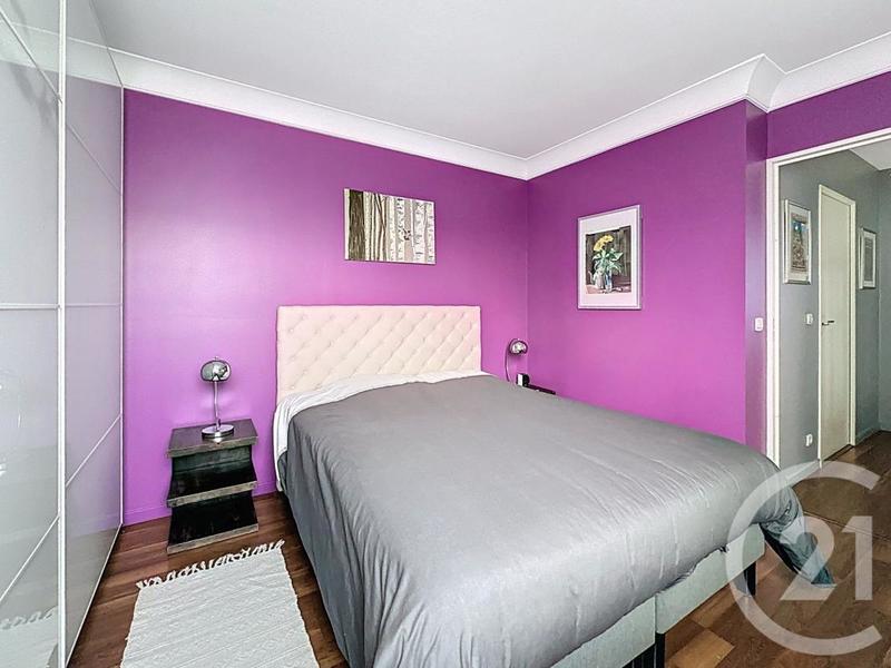 Appartement - 98 m² - 5 pièces