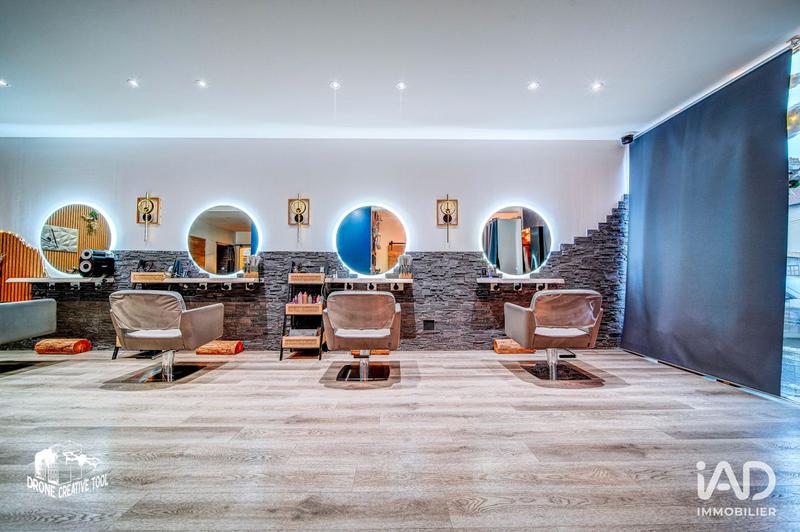 Local commercial - 101 m²