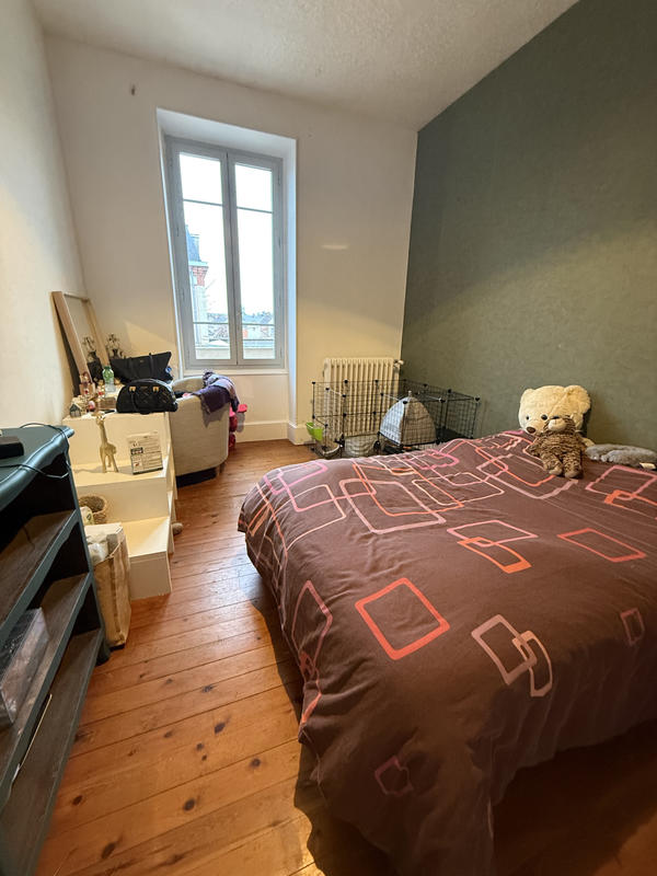 Maison - 239 m² - 9 pièces