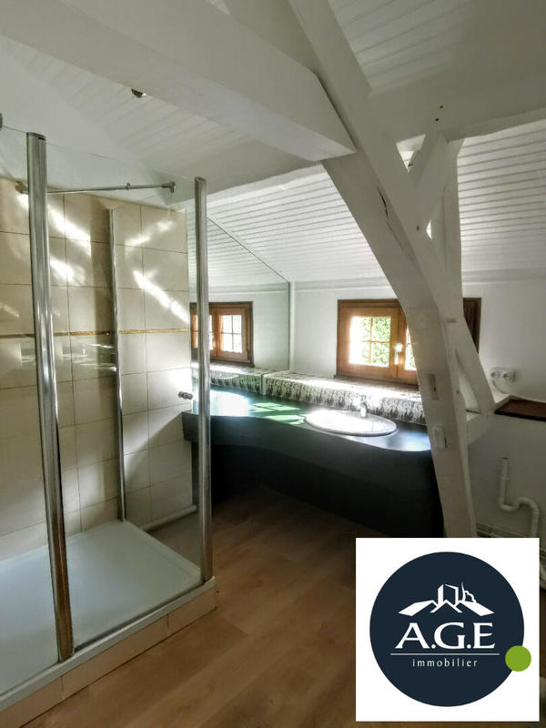 Immeuble - 275 m² - 9 pièces