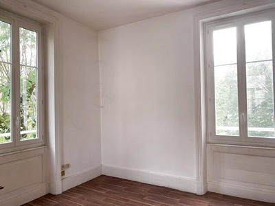 Appartement - 91 m² - 3 pièces