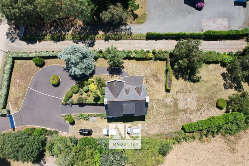 Maison - 152 m² - 7 pièces