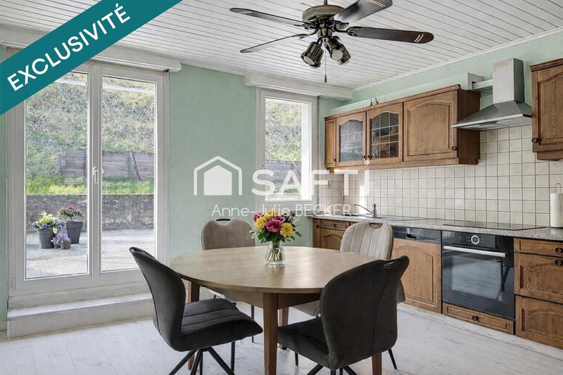 Maison - 284 m² - 9 pièces