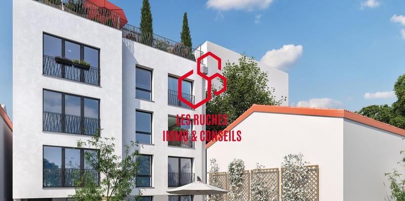 Appartement - 99 m² - 4 pièces